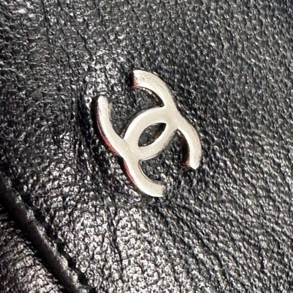 Chanel Vintage Trifold Wallet in Black - Picture 3 of 17